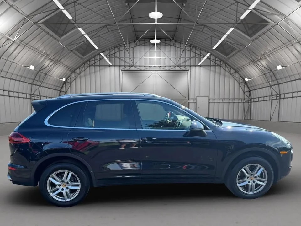 2016 Porsche 958 Cayenne - Image 9 of 16