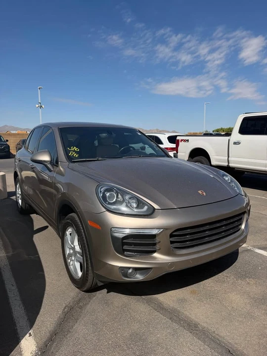 2016 Porsche 958 Cayenne - Image 3 of 6