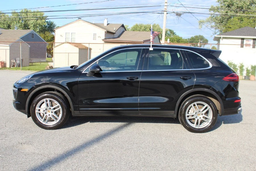 2016 Porsche 958 Cayenne - Image 7 of 20