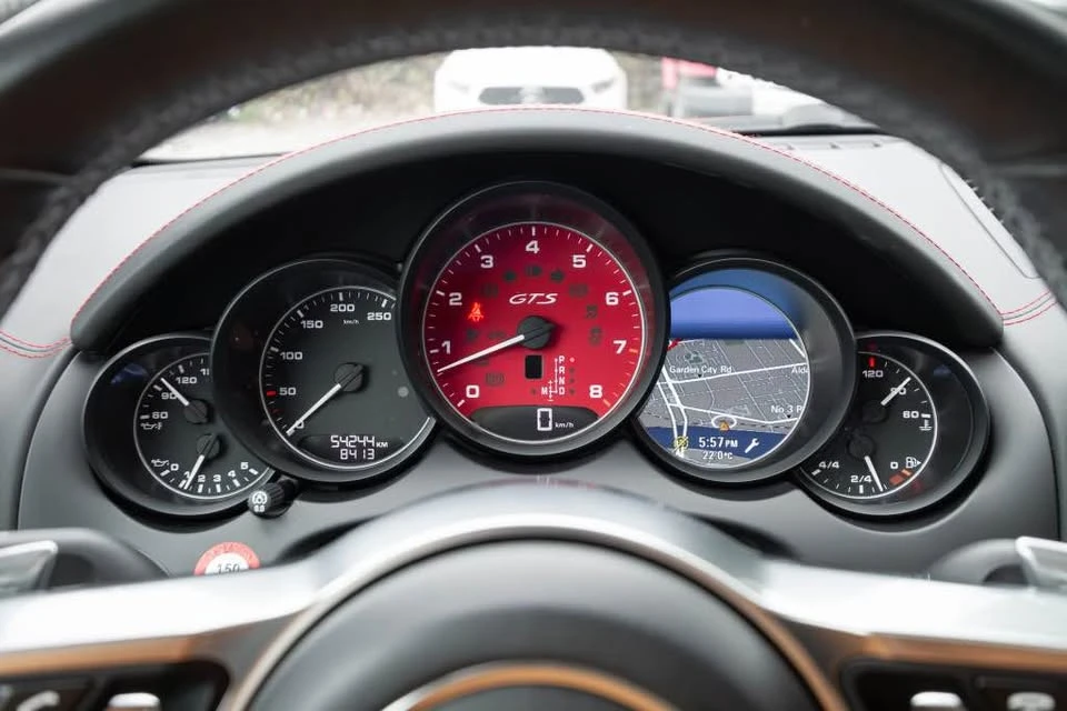 2016 Porsche 958 Cayenne - Image 11 of 16