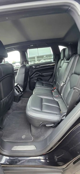 2016 Porsche 958 Cayenne - Image 18 of 20