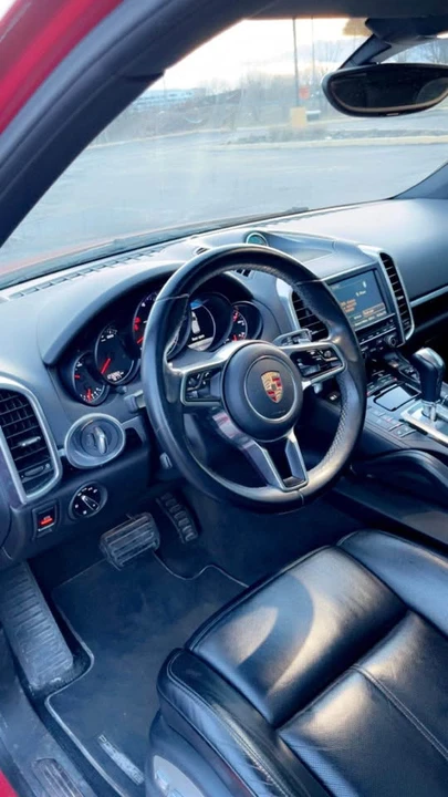 2016 Porsche 958 Cayenne - Image 7 of 11