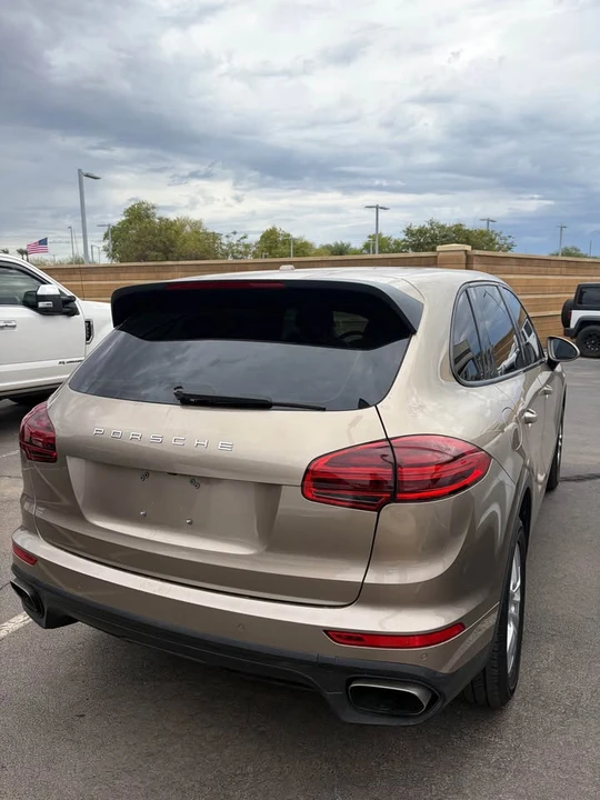 2016 Porsche 958 Cayenne - Image 5 of 5