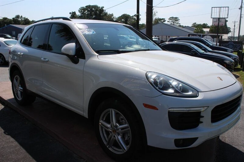 2016 Porsche 958 Cayenne - Image 11 of 20