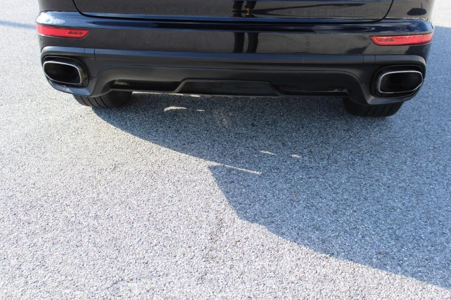 2016 Porsche 958 Cayenne - Image 11 of 20
