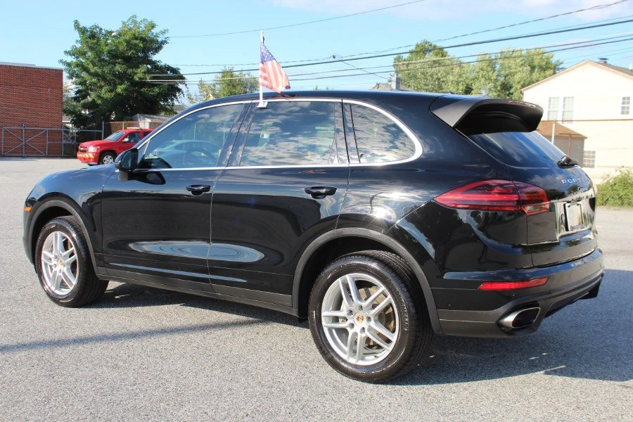 2016 Porsche 958 Cayenne - Image 6 of 20