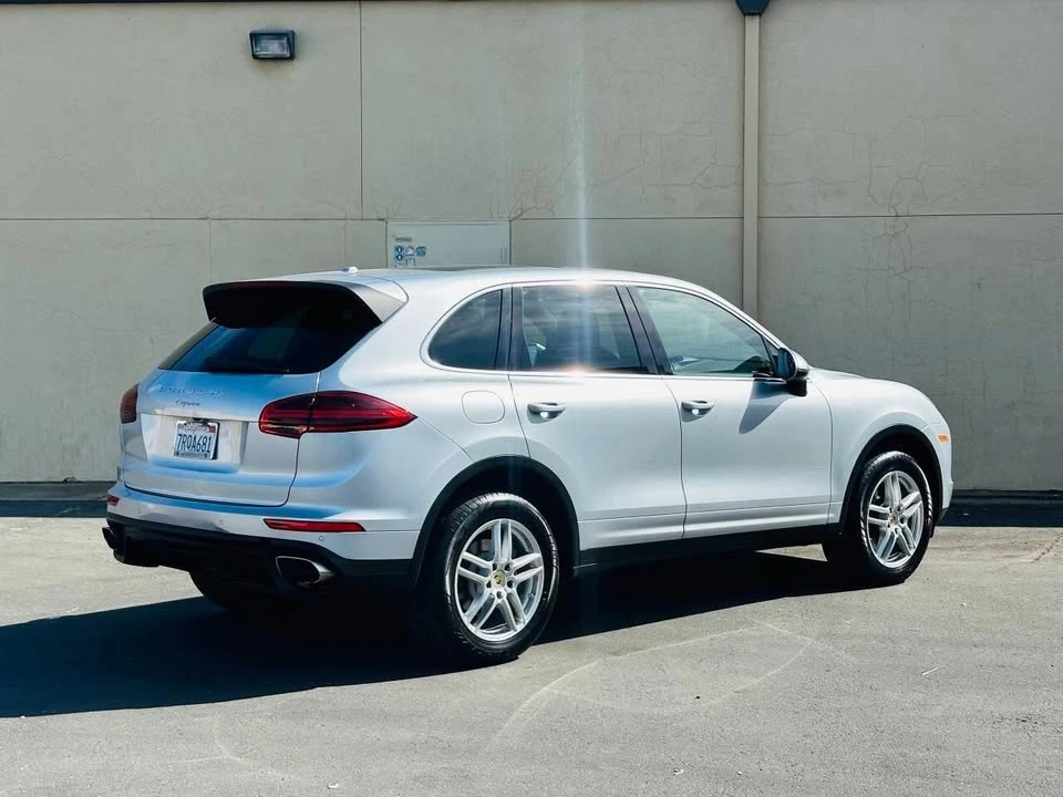 2016 Porsche 958 Cayenne - Image 6 of 18