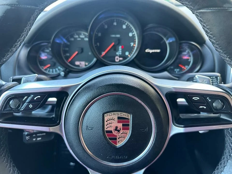 2016 Porsche 958 Cayenne - Image 15 of 18