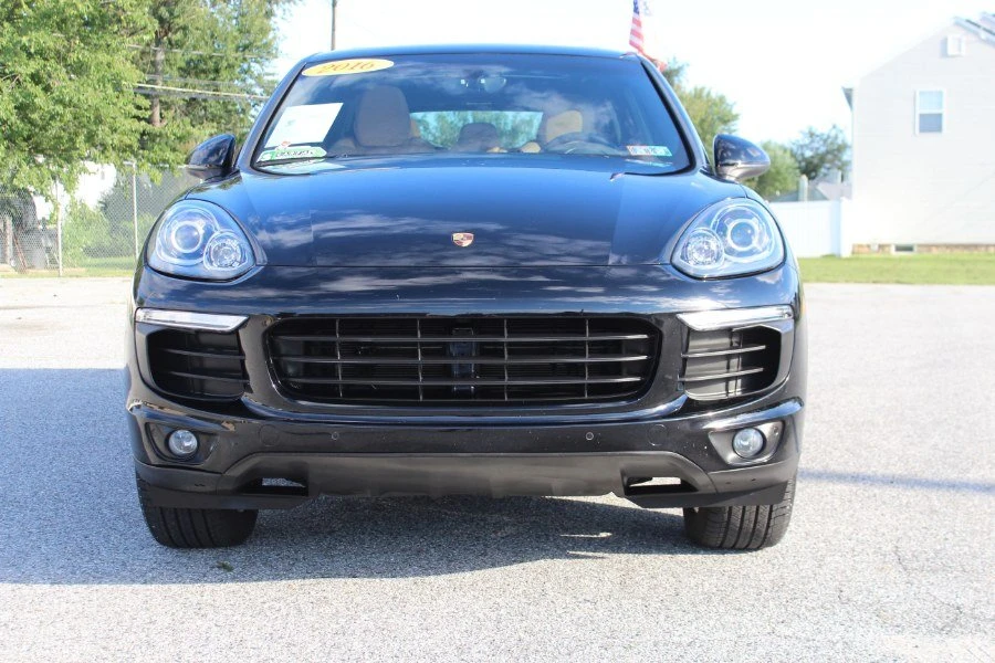 2016 Porsche 958 Cayenne - Image 2 of 20