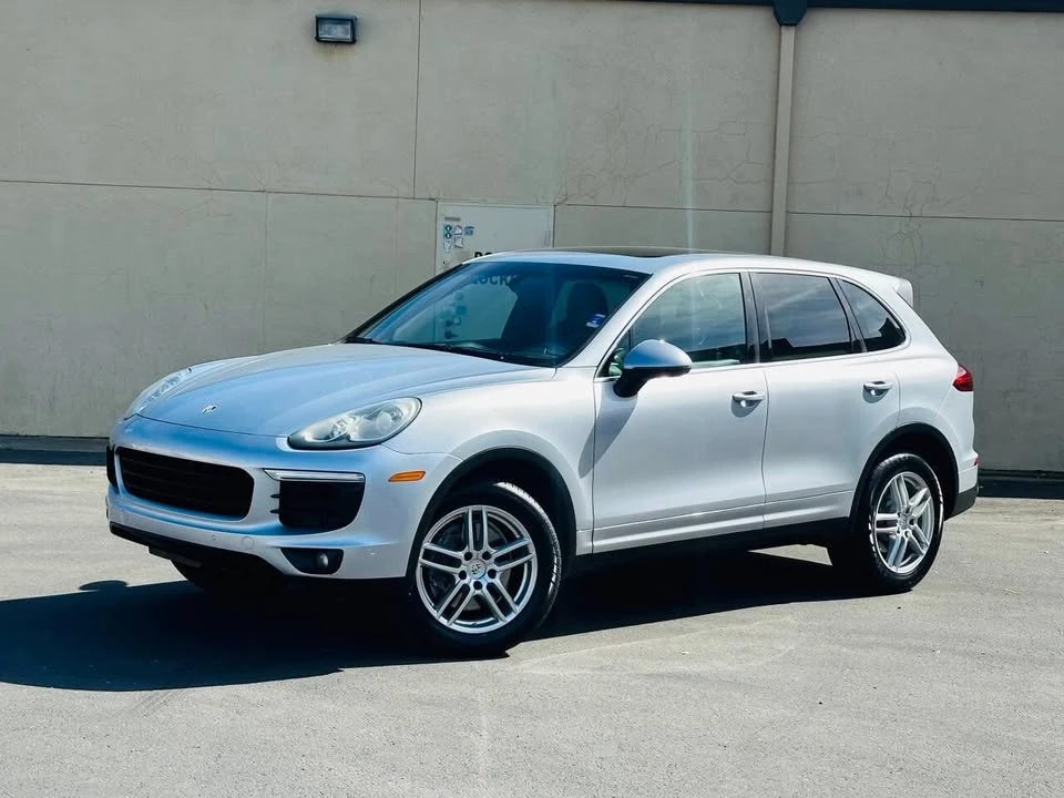 2016 Porsche 958 Cayenne - Image 4 of 18