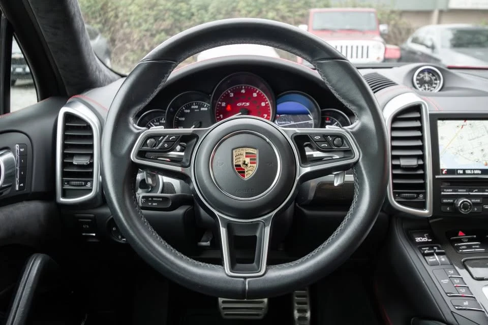 2016 Porsche 958 Cayenne - Image 13 of 20