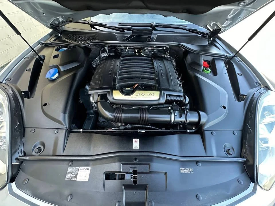 2016 Porsche 958 Cayenne - Image 18 of 18