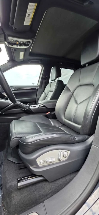 2016 Porsche 958 Cayenne - Image 17 of 20