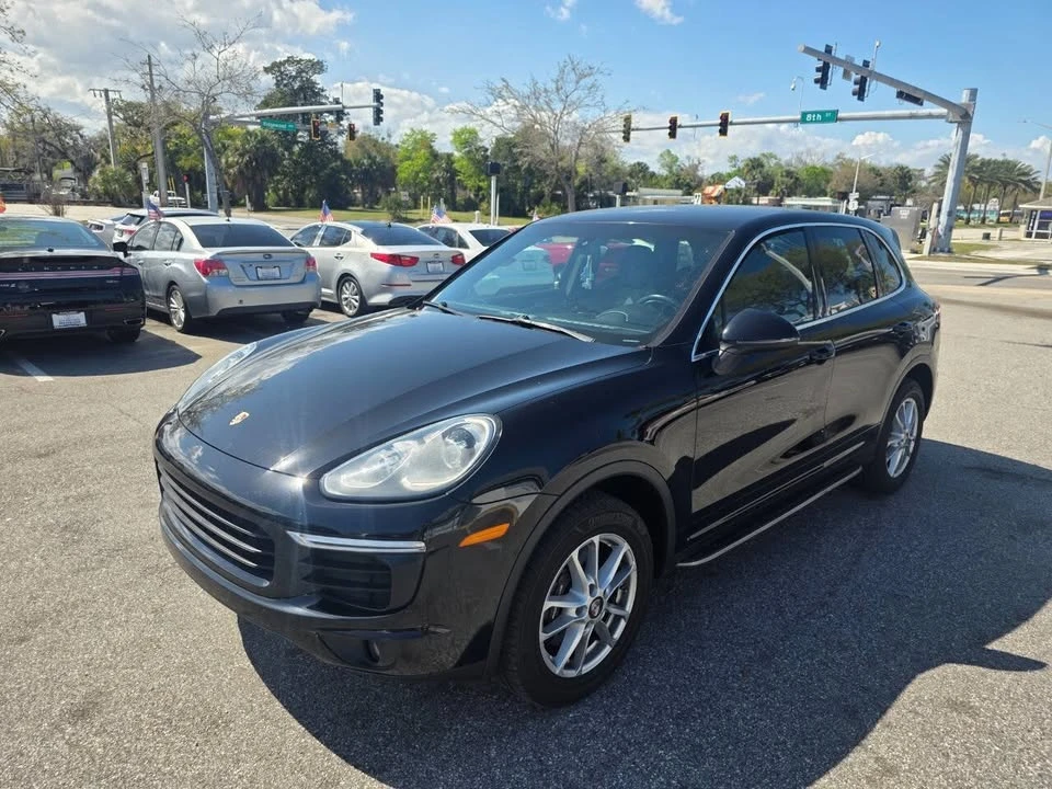2016 Porsche 958 Cayenne - Image 8 of 18