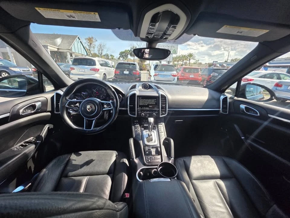 2016 Porsche 958 Cayenne - Image 12 of 18