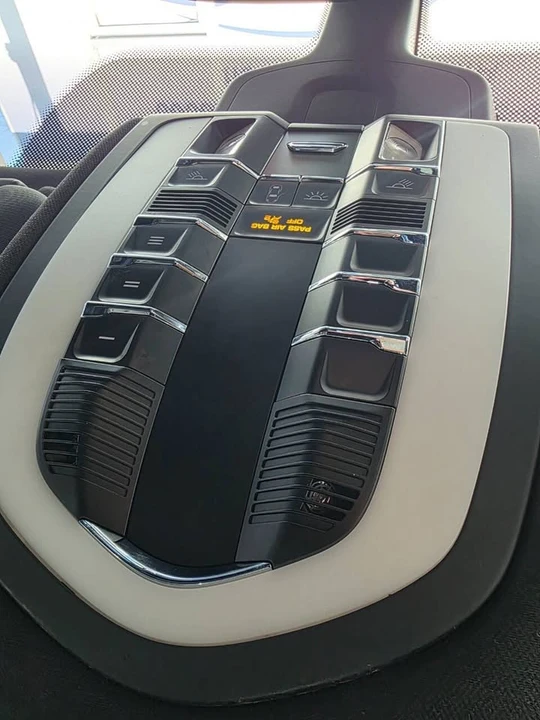 2016 Porsche 958 Cayenne - Image 17 of 18