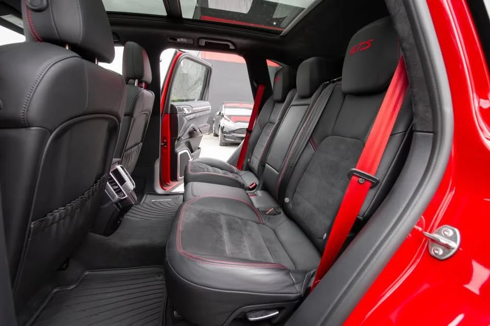 2016 Porsche 958 Cayenne - Image 15 of 16