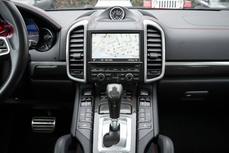 2016 Porsche 958 Cayenne - Image 15 of 20