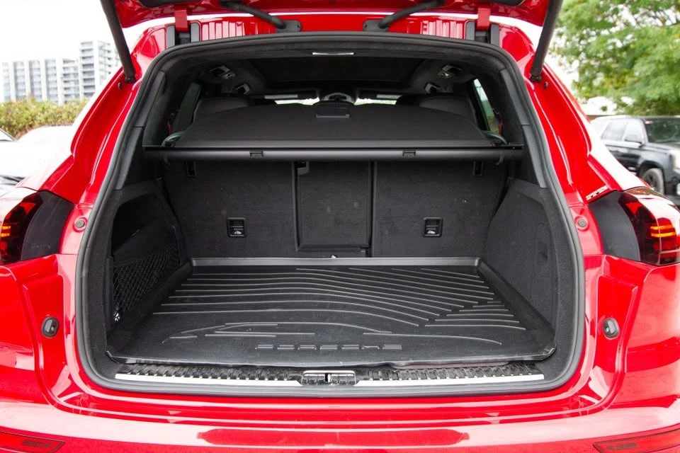 2016 Porsche 958 Cayenne - Image 6 of 20