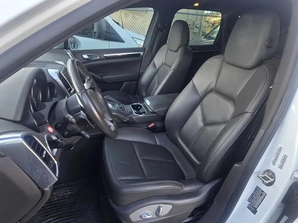 2016 Porsche 958 Cayenne - Image 19 of 20