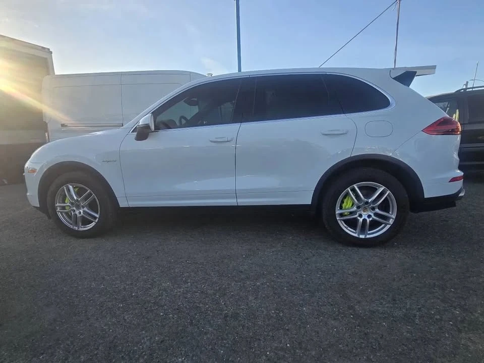 2016 Porsche 958 Cayenne - Image 14 of 20