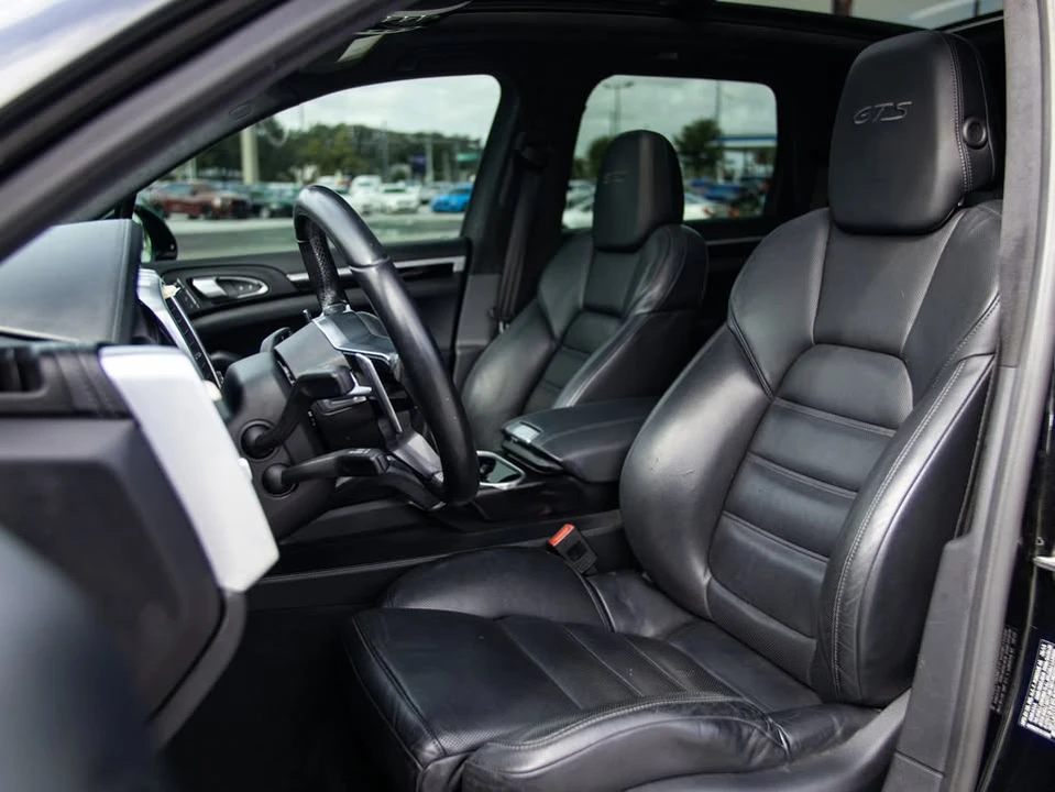 2016 Porsche 958 Cayenne - Image 19 of 20