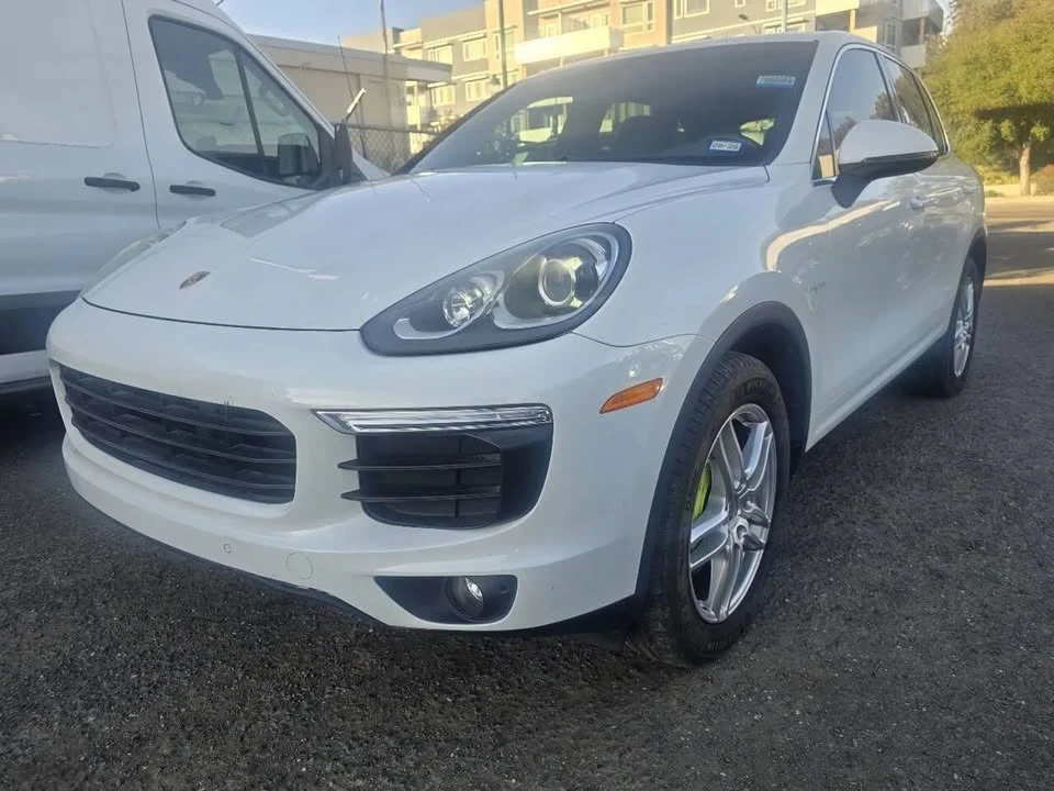 2016 Porsche 958 Cayenne - Image 15 of 20