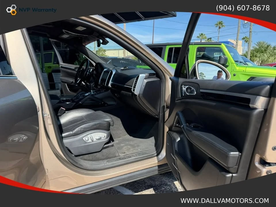 2016 Porsche 958 Cayenne - Image 15 of 20