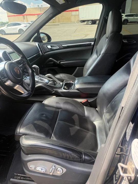 2016 Porsche 958 Cayenne - Image 10 of 11