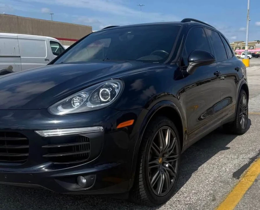 2016 Porsche 958 Cayenne - Image 2 of 11