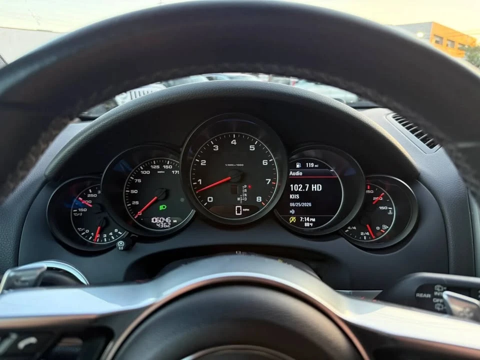2016 Porsche 958 Cayenne - Image 18 of 18