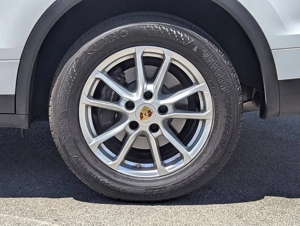2016 Porsche 958 Cayenne - Image 10 of 10
