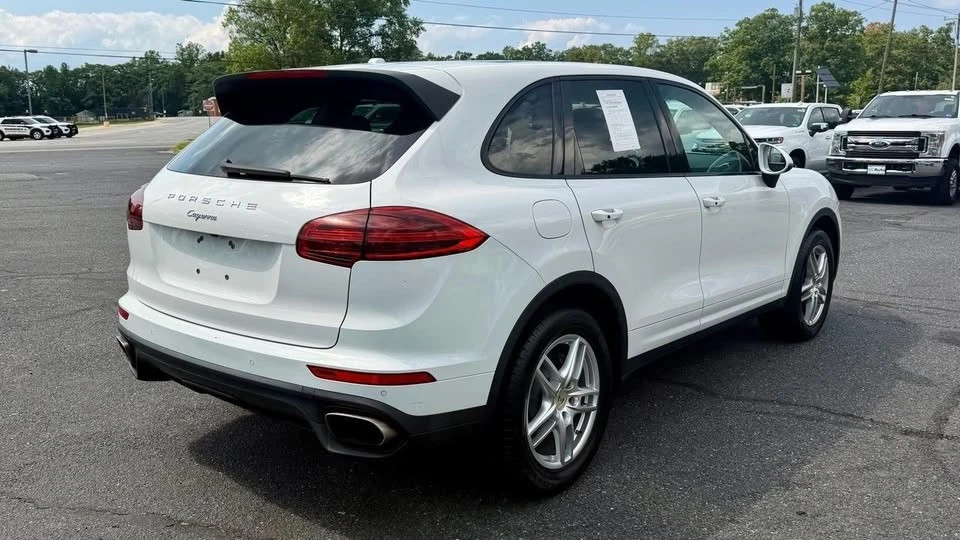 2016 Porsche 958 Cayenne - Image 6 of 20