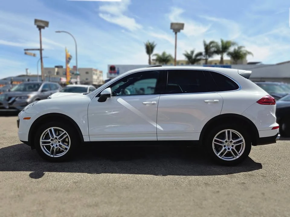 2016 Porsche 958 Cayenne - Image 7 of 20