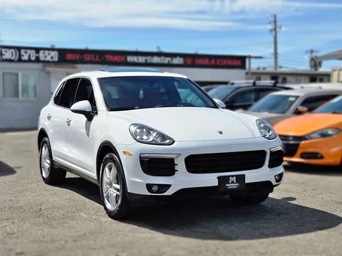 2016 Porsche Cayenne Base