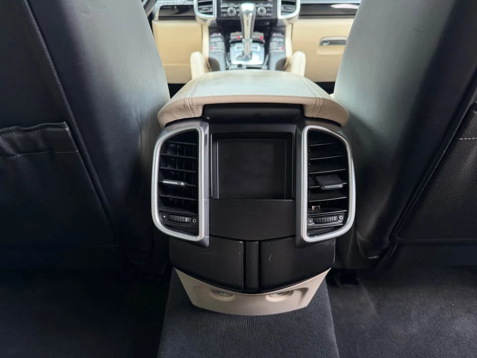 2016 Porsche 958 Cayenne - Image 19 of 19