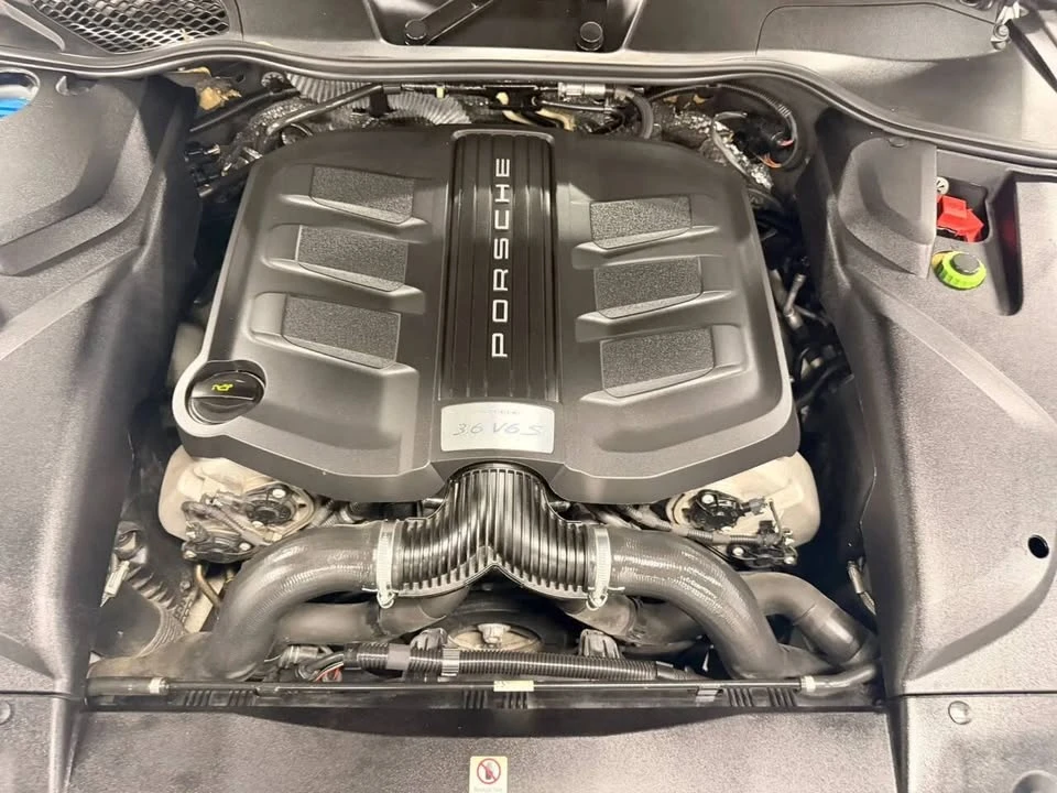 2016 Porsche 958 Cayenne - Image 19 of 20