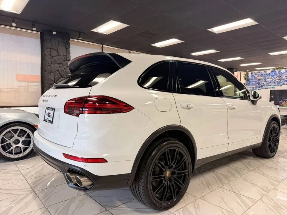 2016 Porsche 958 Cayenne - Image 5 of 20
