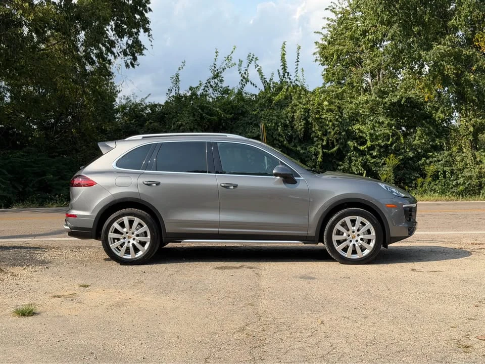 2016 Porsche 958 Cayenne - Image 4 of 19