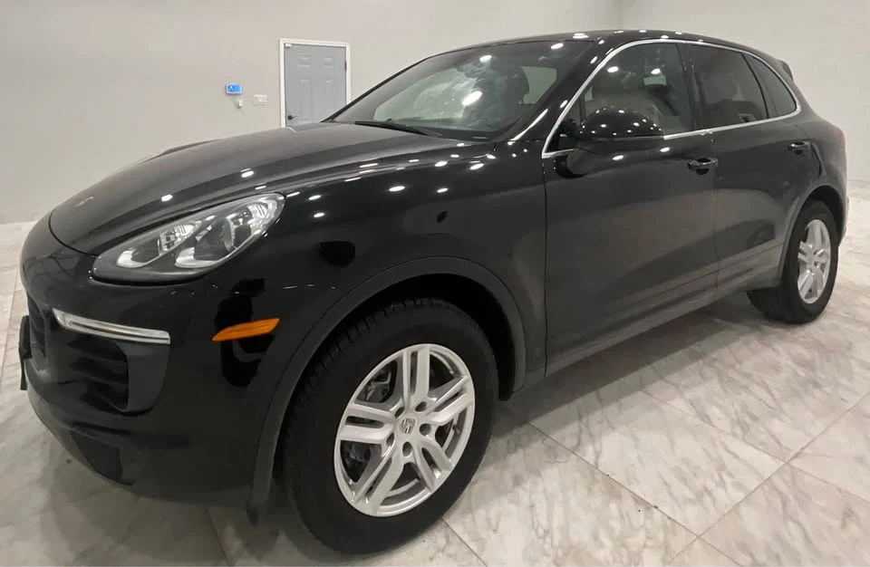 2016 Porsche 958 Cayenne - Image 7 of 20