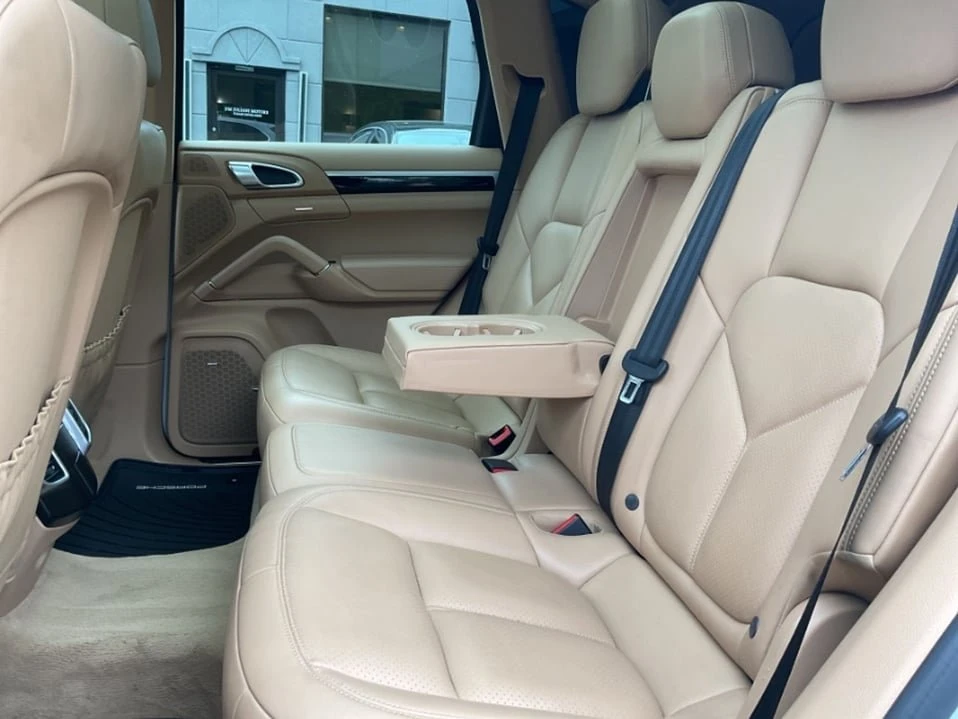 2016 Porsche 958 Cayenne - Image 14 of 20