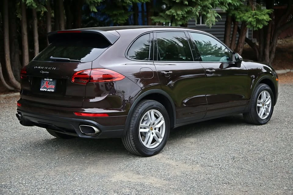 2016 Porsche 958 Cayenne - Image 6 of 20
