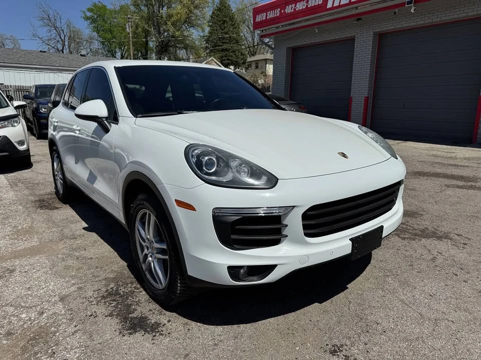 2016 Porsche 958 Cayenne - Image 6 of 20