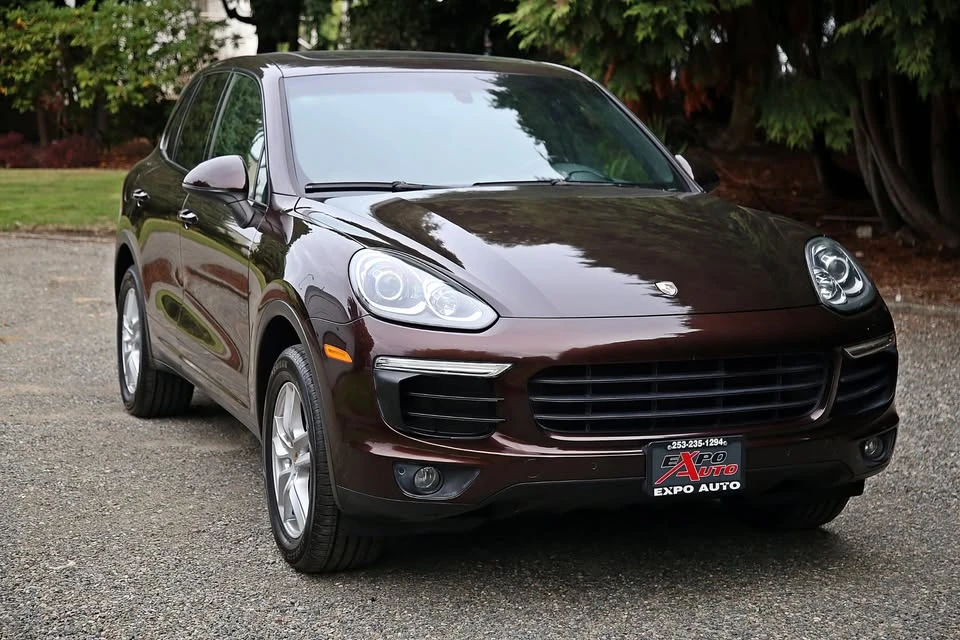 2016 Porsche 958 Cayenne - Image 9 of 20