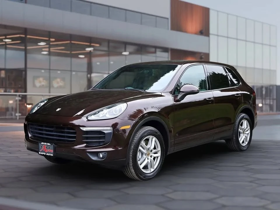 2016 Porsche 958 Cayenne - Image 2 of 20