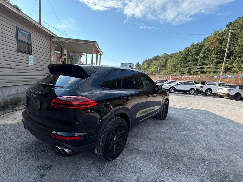 2016 Porsche 958 Cayenne - Image 4 of 19