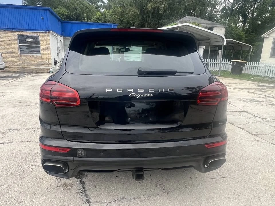 2016 Porsche 958 Cayenne - Image 7 of 20