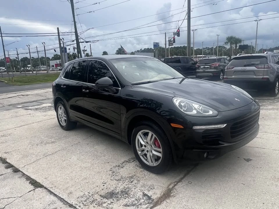 2016 Porsche 958 Cayenne - Image 2 of 20