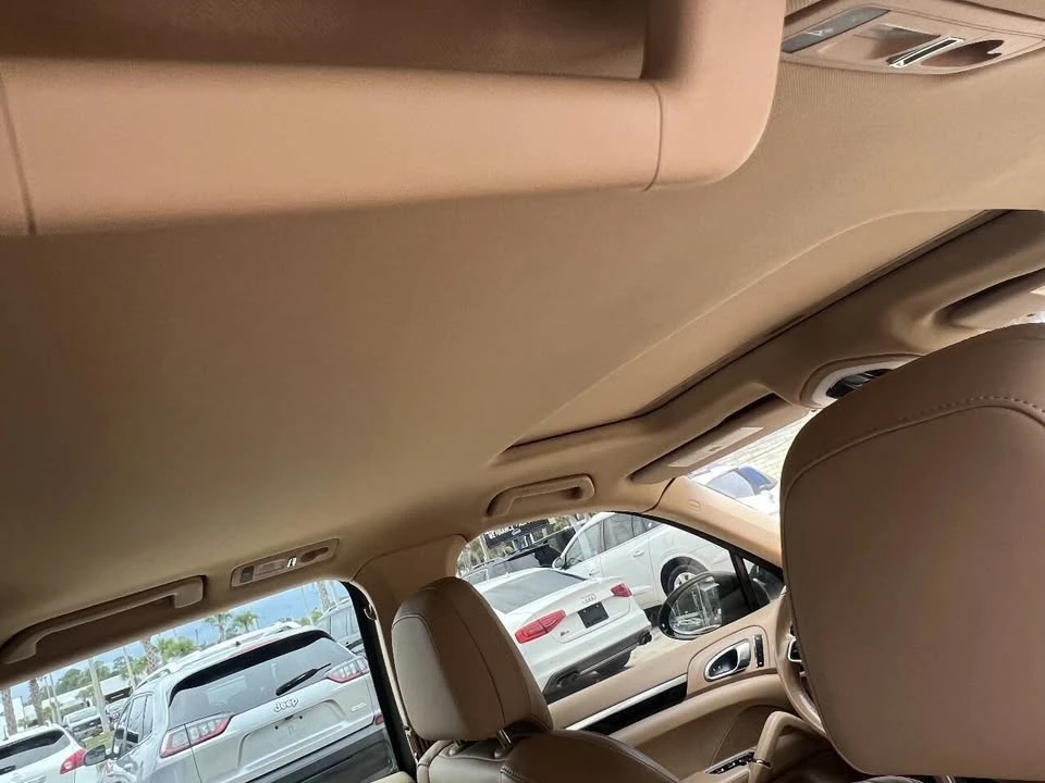 2016 Porsche 958 Cayenne - Image 16 of 20