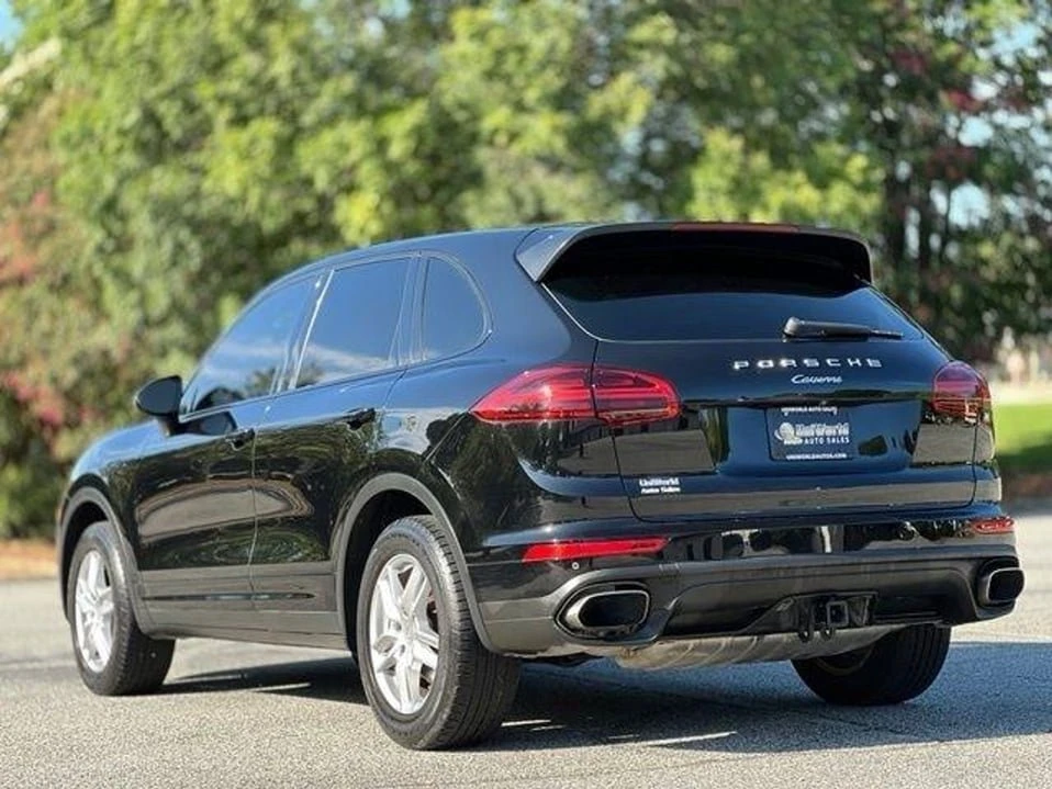 2016 Porsche 958 Cayenne - Image 7 of 20